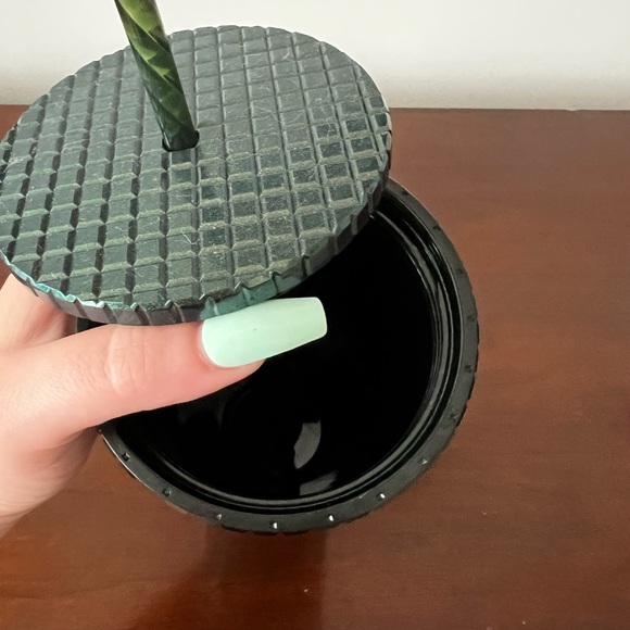 Forrest Green Disco Starbucks Cup Venti Christmas 2021 collection - Picture 2 of 2